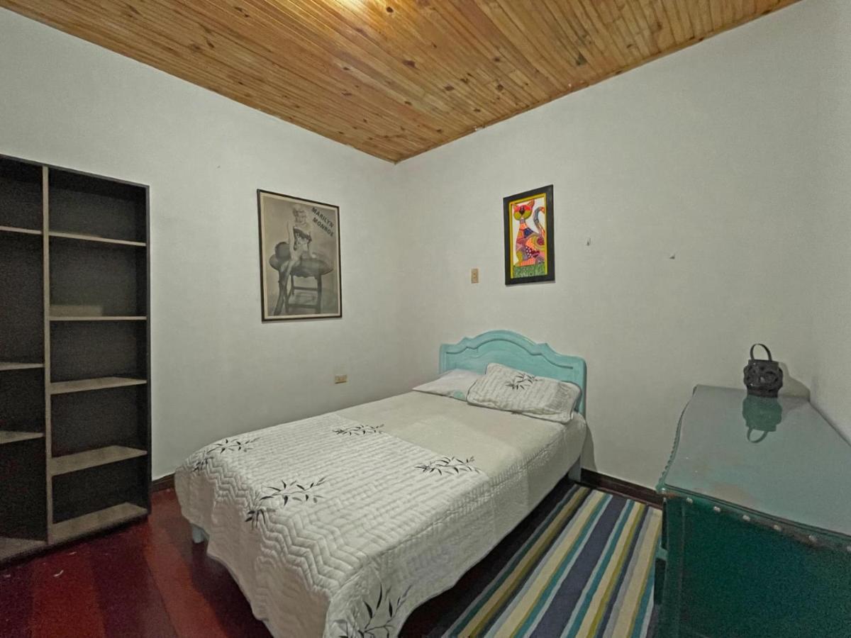 Bed and Breakfast Casa Madre Tierra Src Санта-Роса-де-Кабаль Экстерьер фото